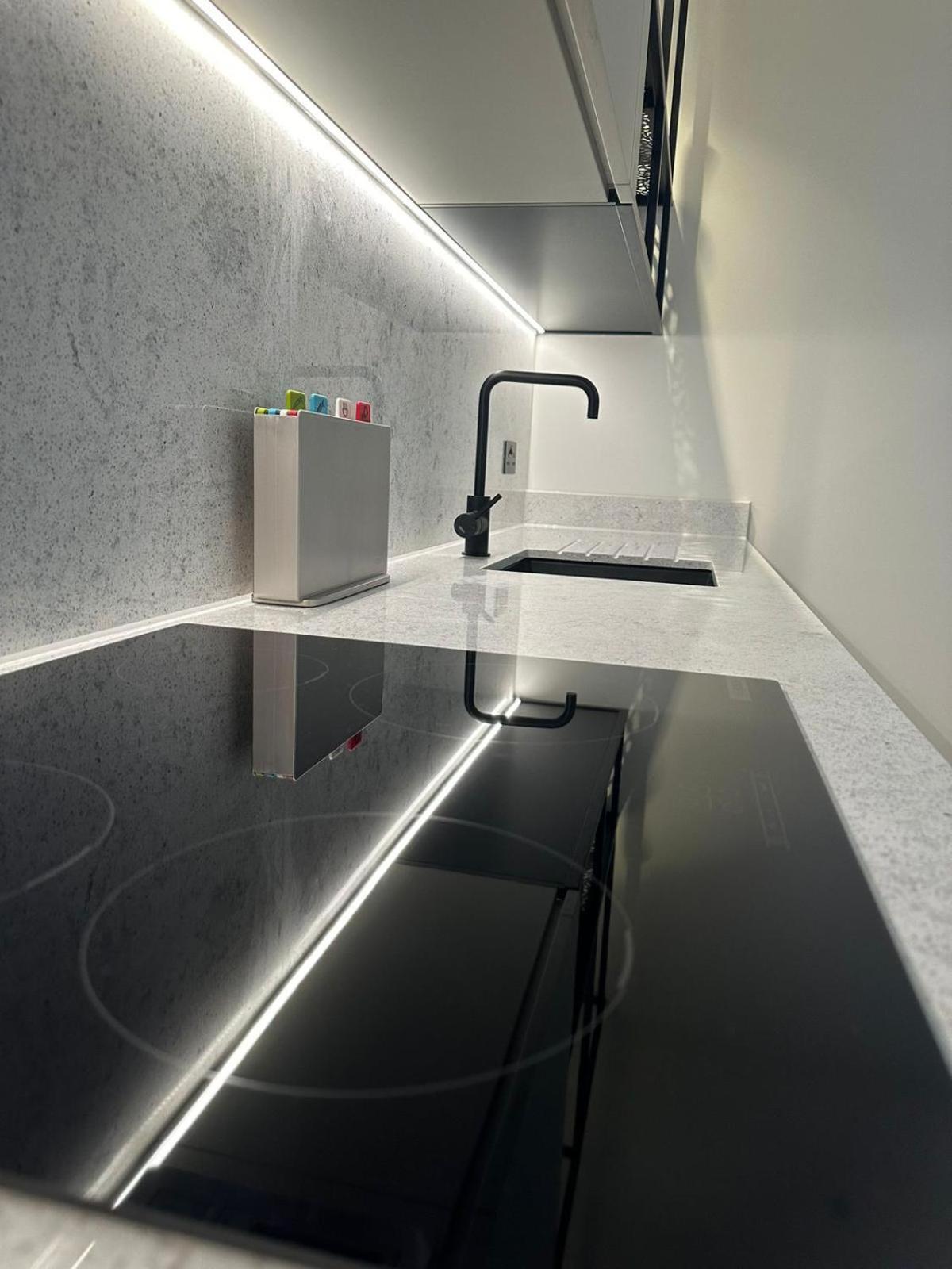 Appartamento Luxurious And Cozy 1 Bedroom Flat With Netflix - Near Canary Wharf And O2 Londra